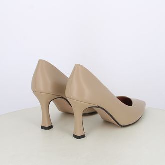 Décolleté da donna con scollo a v