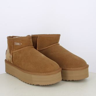 Stivaletti da donna fluffy platform con dettagli geo classic