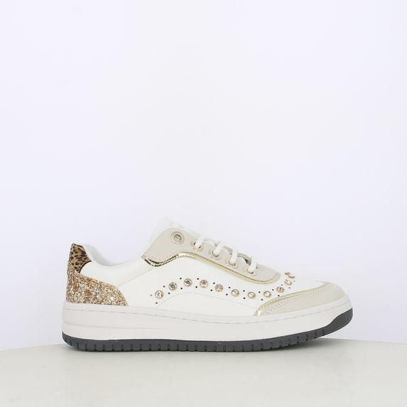 Sneakers da donna con dettagli maculati e borchie