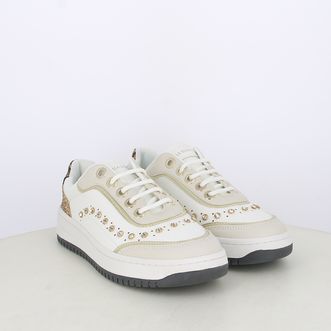 Sneakers da donna con dettagli maculati e borchie