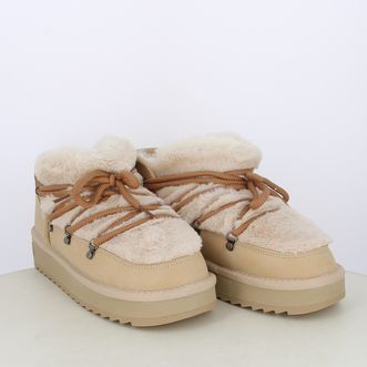 Stivaletti da donna con pelliccia