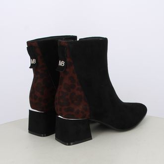Stivaletti da donna con zip