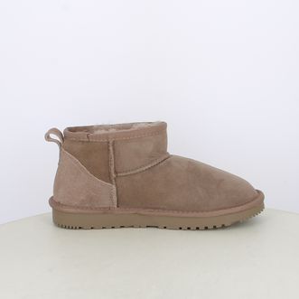 Stivaletti da donna con pelliccia