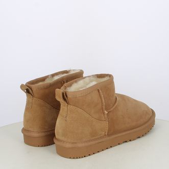 Stivaletti da donna con pelliccia