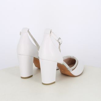 Decollete slingback da donna con dettagli strass