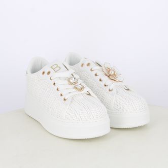 Sneakers da donna intrecciate con accessorio