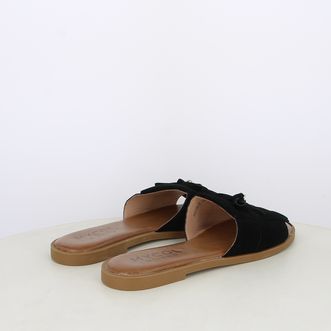 Sandali da donna intrecciati con frangia