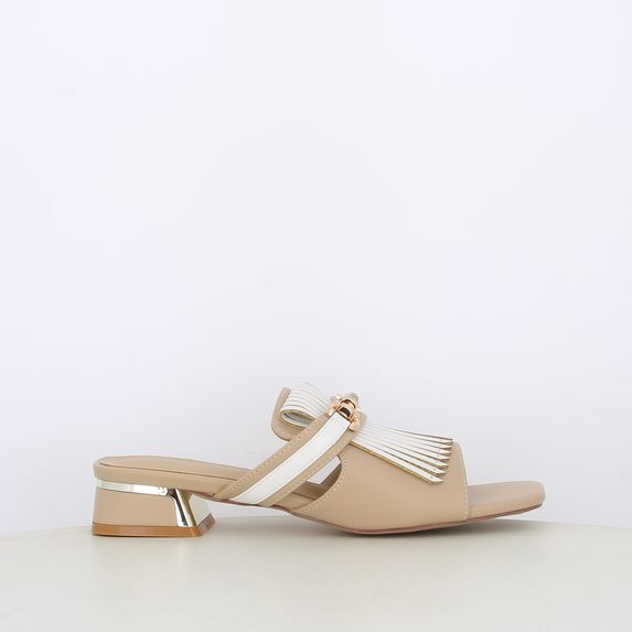 Sandali da donna con frangia