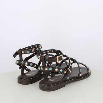 Sandali da donna con borchie